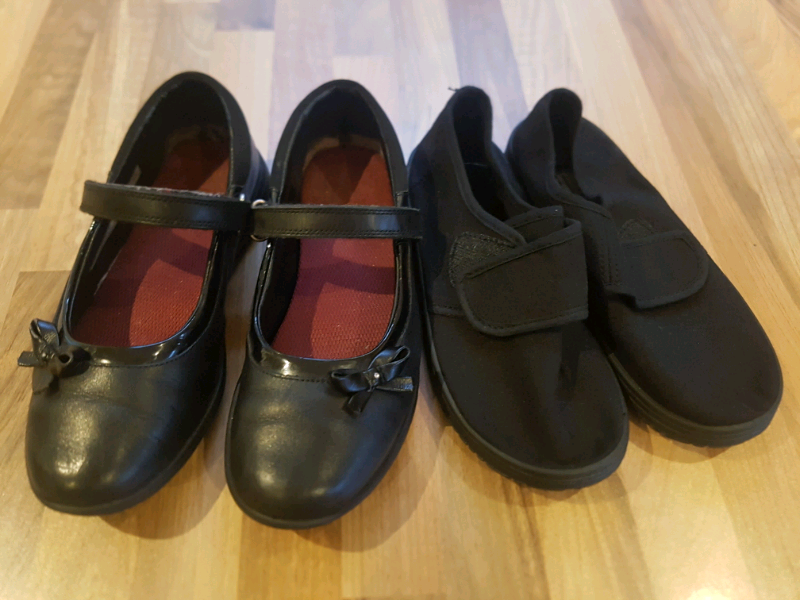 clarks pe pumps